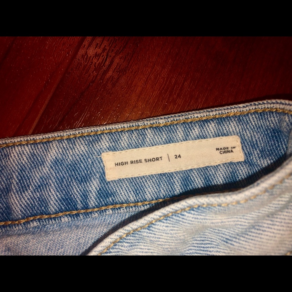 High Rise Shorts - Picture 4 of 6